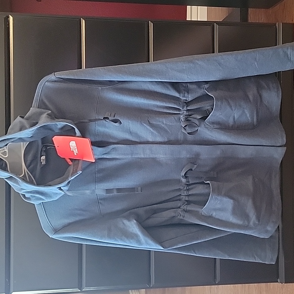 North Face snap front hoodie jacket M